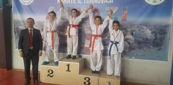 Sapancalı Karateciler Gururumuz Oldu