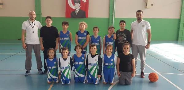 Basketbol Okulunda Çalışmalar Başladı