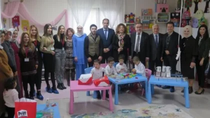 Öğrencilerden Özel Çocuklara Özel Proje
