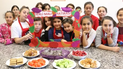 Sapanca Sgm'nin Minik Aşçıları Tezgah Başında