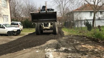 Sapanca'da Asfalt Kırıkları Değerlendiriliyor
