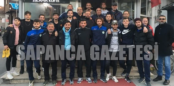 Emin Adımlarla Play Off'a