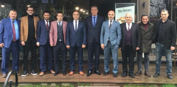 Emlakçılar Sapanca'da Buluştu