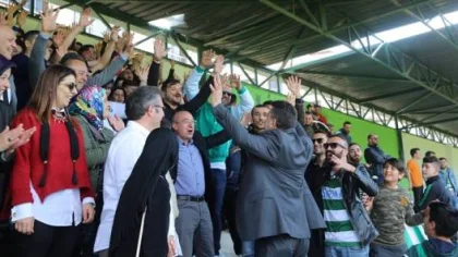 Siyasiler Soluğu Sapanca Maçında Aldı