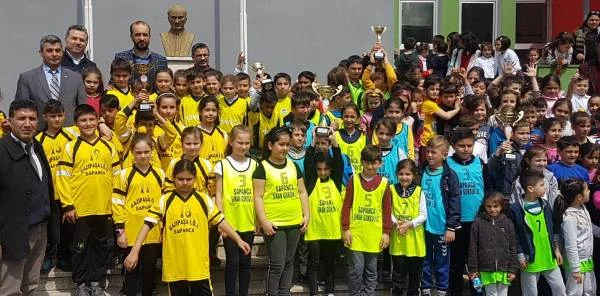 Geleneksel Çocuk Oyunları Yarışmaları Sona Erdi