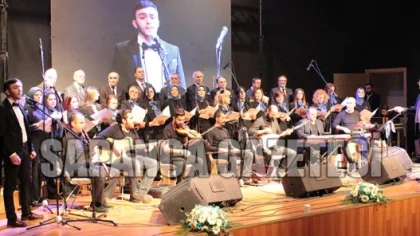 Türk Halk Müziği Korosu Kulakların Pasını Sildi