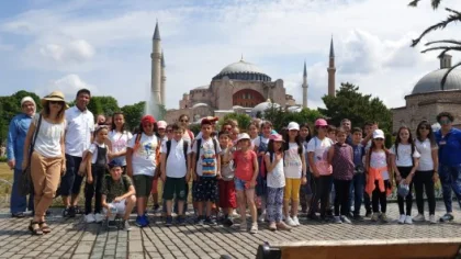 Öğrencilere Karne Öncesi Gezi Hediyesi