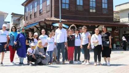 Öğrenciler Tarihe Tanıklık Ediyor