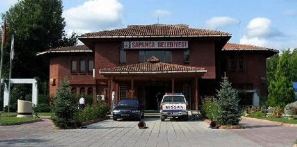 Başkanın Adı ile Yardım Topluyorlar