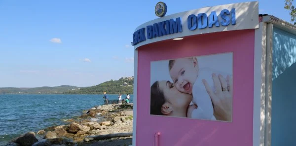 Bebek Bakım Odası Hizmete Açıldı