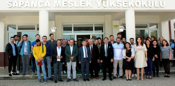 Sapanca Myo'da İlk Ders Kaymakam Bayar'dan