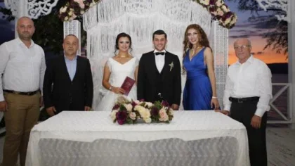 İlayda ve Semih Dünya Evine Girdi