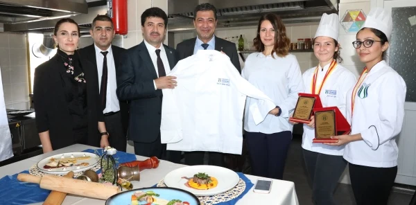 Genç Aşçılara Teşekkür