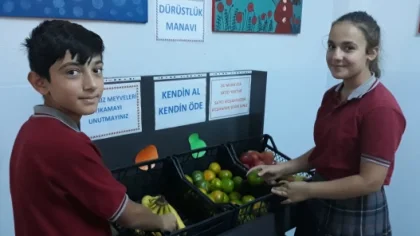 Bu Manav Diğerlerinden Çok Farklı