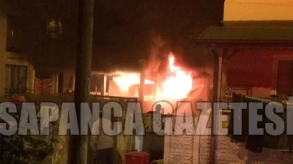 Sapanca'da Korkutan Yangın