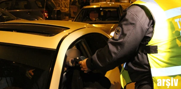 300 Promil Alkolle Direksiyon Başına Geçti
