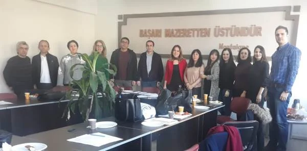 Almanya Yolcusu Öğretmenlere Kurs Verildi