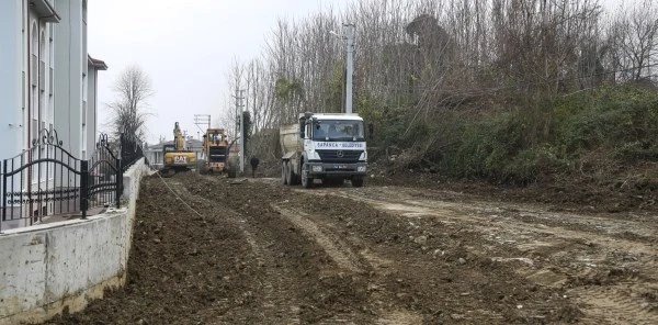 Sapanca'da Yol Düzenleme Çalışmaları