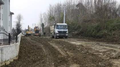 Sapanca'da Yol Düzenleme Çalışmaları