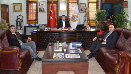 Özen, Özkoç ve Çiçek'i Ağırladı