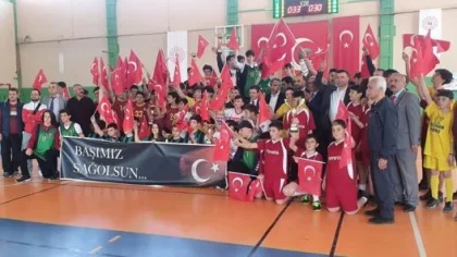 Basketbolda Kupalar Sahiplerini Buldu