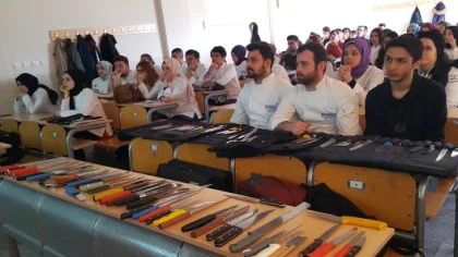 Bıçağa Dair Her Şeyi Öğrendiler