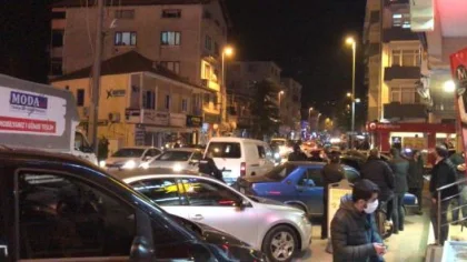 Yasak Kararını Duyan Sokağa Koştu!