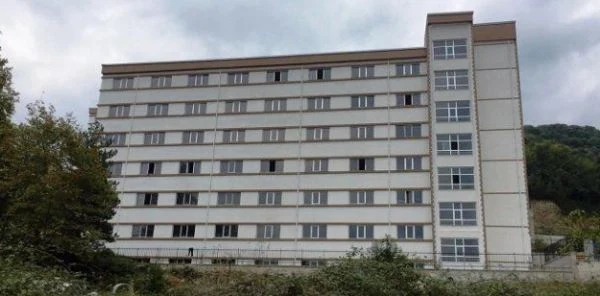 Yurtlarda Kaç Kişi Karantinada?