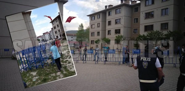 O Sokakta Karantina Sona Erdi