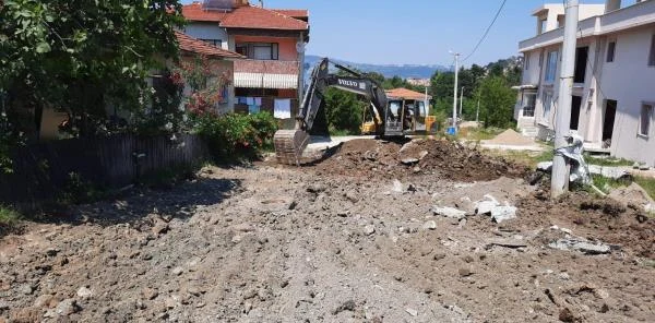 Sapanca'da Çalışmalar Sürüyor