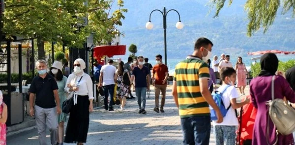 Sapanca Gölü'ne Bayramda Yoğun İlgi