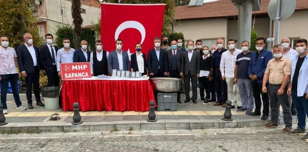 MHP Sapanca'dan Aşure İkramı