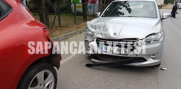 Sapanca'da Trafik Kazası: 1 Yaralı