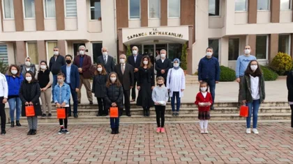 Okullar Arası Resim ve Şiir Yarışması Düzenlendi