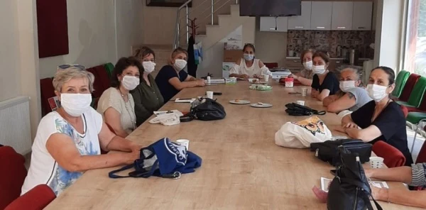 CHP Sapanca Kadın Kollarından Basın Açıklaması