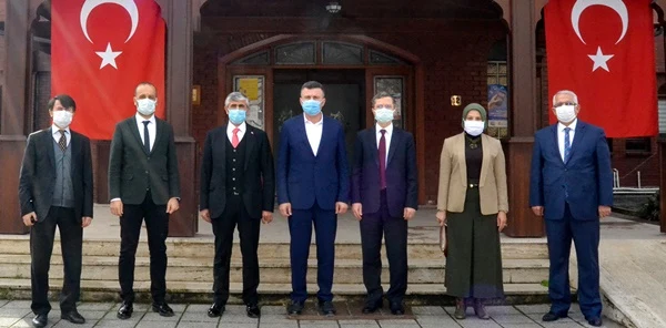 Başkan Özen'e Teşekkür Ziyareti