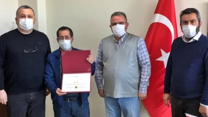 O Gencin Diploması Babasına Verildi