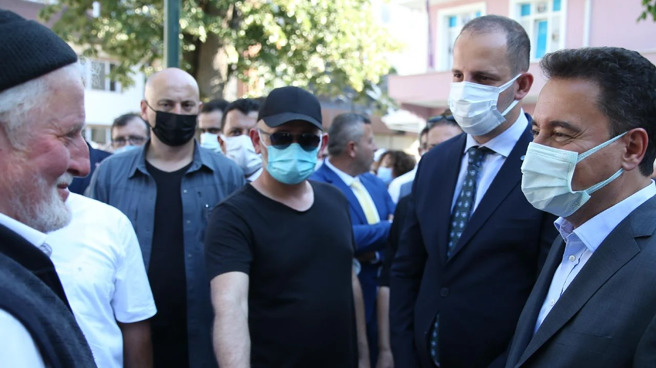 Babacan Sapanca'da Ziyaretler Gerçekleştirdi