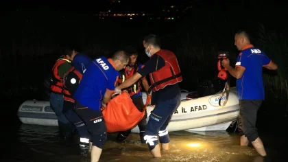 Serinlemek için Göle Giren Cihan Genç Kayboldu