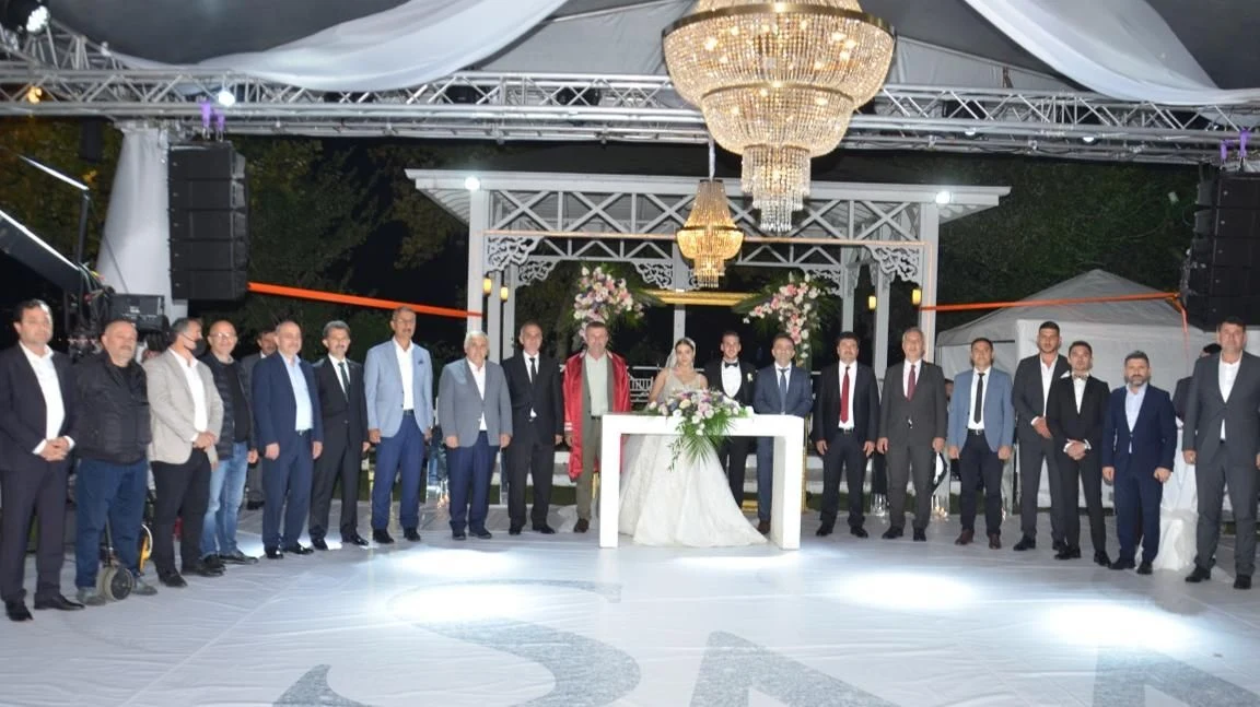 İş ve Siyaset Dünyası Bu Düğünde Buluştu