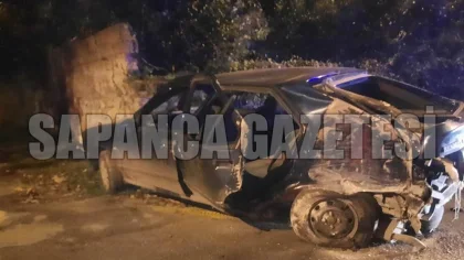 Gençlerin Araba Gezintisi Kazayla Son Buldu: 5 Yaralı