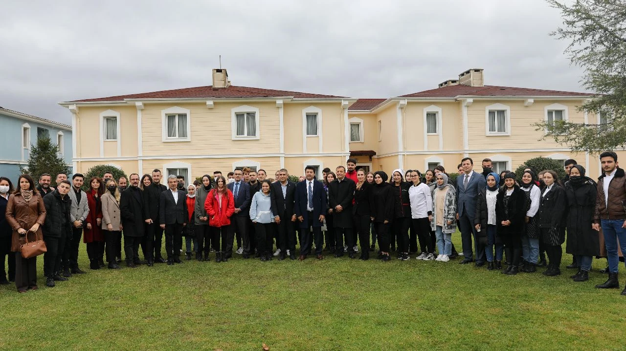 Geleceğin Aşçıları Sapanca'da Yetiştirilecek