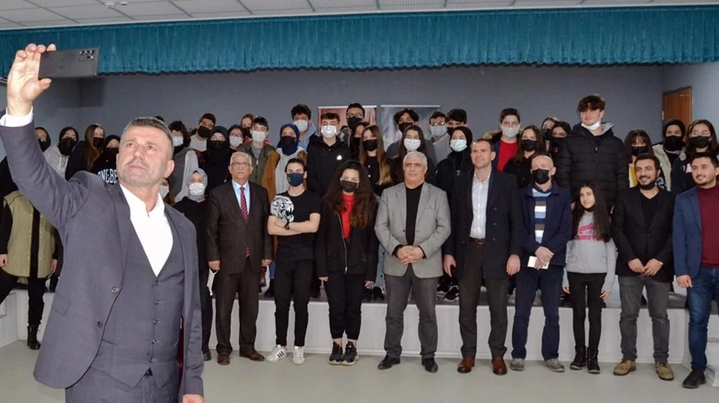 Gençlik Buluşmaları Devam Ediyor