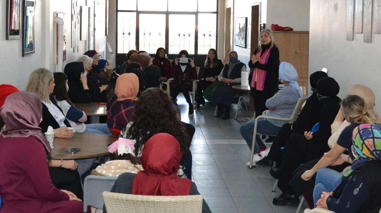 Kadınlara Yönelik ''Doğru Nefes Alımı Teknikleri'' Eğitimi Verildi