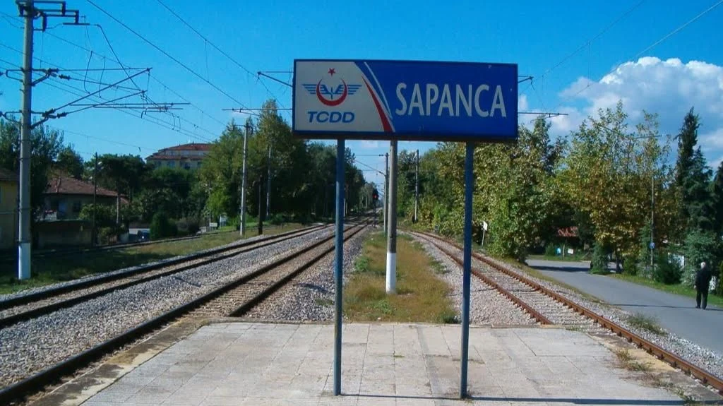 Ada Ekspresi Tren Sefer Saatleri Değişti!