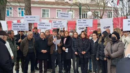 CHP: "Hekimlerimizin Her Zaman, Her Koşulda Yanındayız"