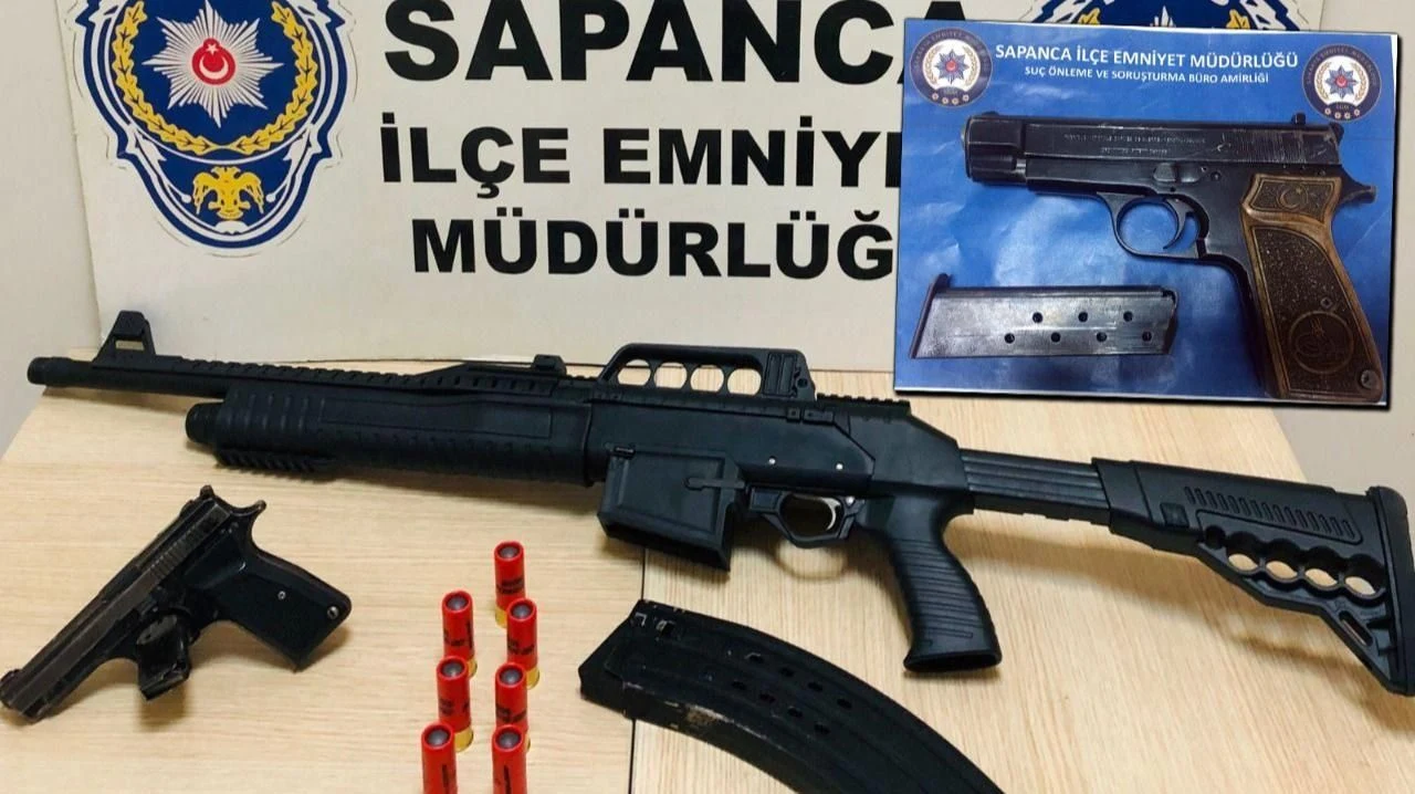Sapanca'da 3 Adet Ruhsatsız Silah Ele Geçirildi