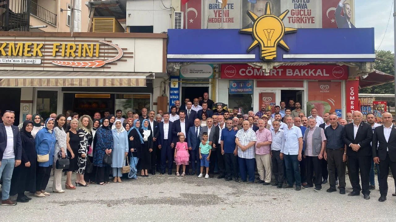 AK Parti Sapanca Teşkilatı Bayramlaştı