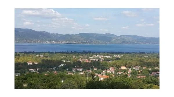 Sapanca'da O 2 Mahalle Yabancı İkametine Kapatıldı