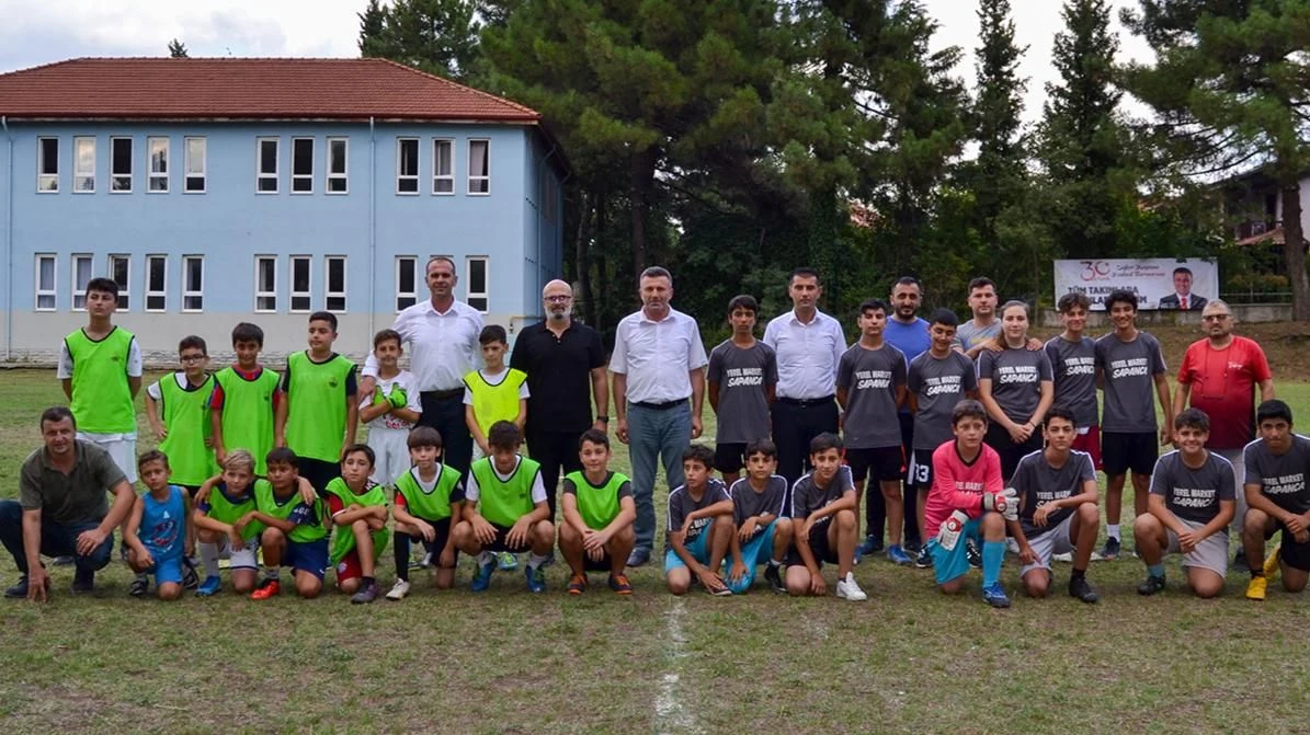 Sapanca'da 30 Ağustos Zafer Kupası Start Aldı